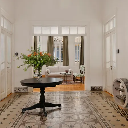 홈스테이 Klokkari - Cozy Center By Platform 357 니코시아