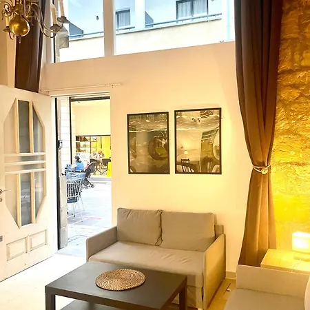 Klokkari - Cozy Center By Platform 357 홈스테이 *