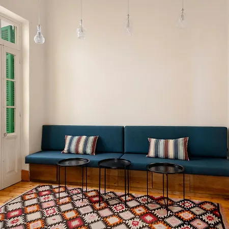 Klokkari - Cozy Center By Platform 357 Проживание в семье Никосия