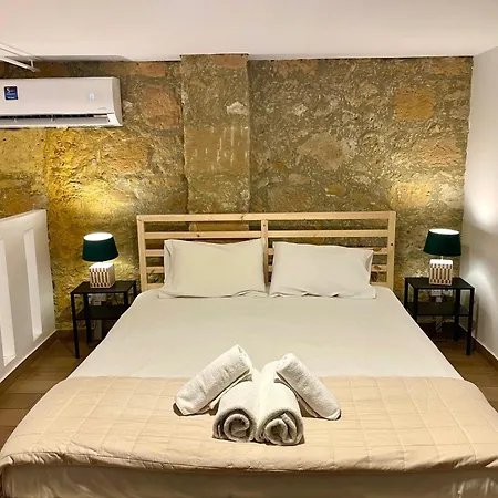 Klokkari - Cozy Center By Platform 357 *