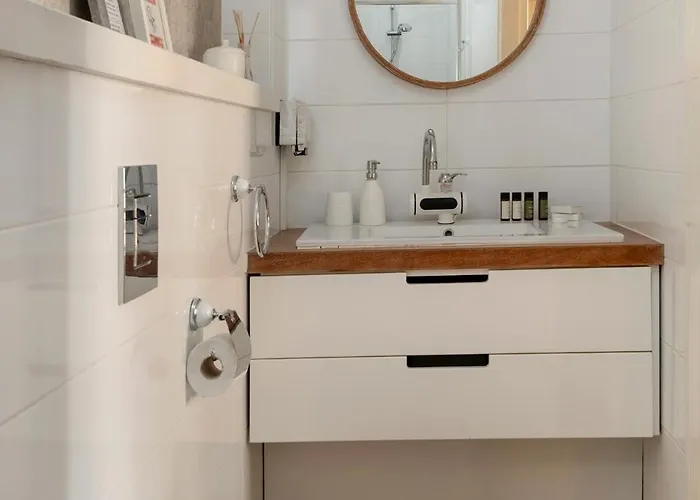 Rum i privatbostad Klokkari - Cozy Center By Platform 357 Nicosia