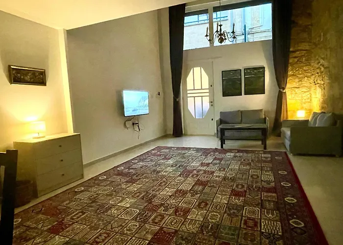 Rum i privatbostad Klokkari - Cozy Center By Platform 357 Nicosia